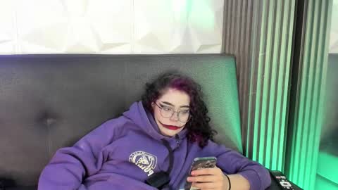 ravensinferno online show from October 2025 06:09:01 PM