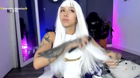 Snapshot of ravenwitch_ chatting on May 2026 06:58:01 PM Raven Witch online show from May 2026 06:58:01 PM