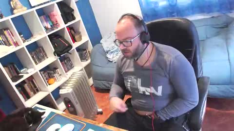 ravingr3d3 online show from February 2026 12:03:01 PM