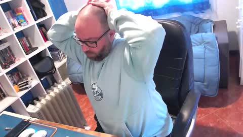 ravingr3d3 online show from March 2026 09:02:02 AM