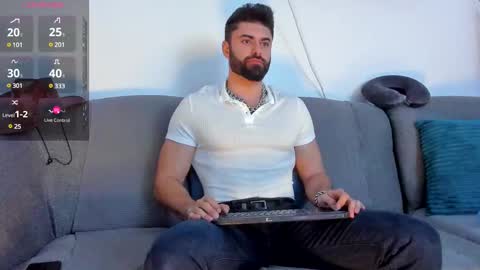 Adam online show from February 2025 04:28:02 AM