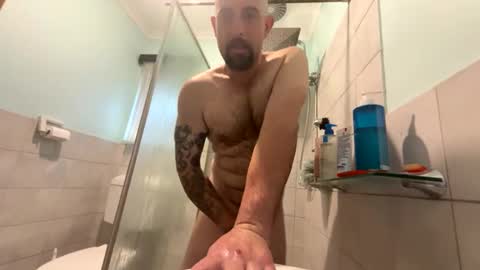 Down under guy online show from February 2026 12:07:01 AM