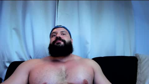 Snapshot of rawmathews chatting on May 2026 04:07:02 AM rawmathews online show from May 2026 04:07:02 AM