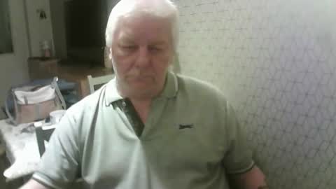 ray47 online show from February 2026 11:32:01 PM