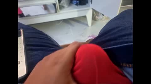 Snapshot of ray_rey1210 chatting on February 2026 11:41:01 AM ray_rey1210 online show from February 2026 11:41:01 AM