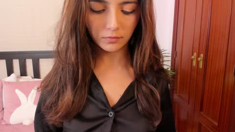 Snapshot of raychell_black chatting on February 2025 08:10:01 PM Raychell Black online show from February 2025 08:10:01 PM