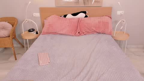 Snapshot of raychell_black chatting on February 2025 06:12:01 PM Raychell Black online show from February 2025 06:12:01 PM