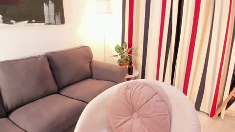 Snapshot of raychell_black chatting on November 2025 04:08:02 PM Raychell Black online show from November 2025 04:08:02 PM