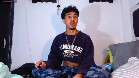 Rayn online show from January 2025 09:26:02 PM