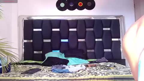 Rayn online show from January 2025 04:54:01 PM