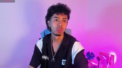 Rayn online show from February 2026 06:43:02 AM