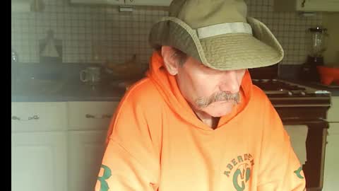 Ray online show from February 2026 11:41:02 PM