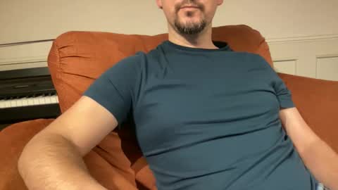 Snapshot of rayos789 chatting on February 2026 04:33:01 AM rayos789 online show from February 2026 04:33:01 AM