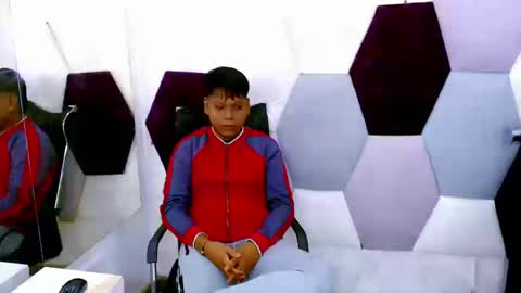 raystewart  online show from October 2025 02:36:02 AM