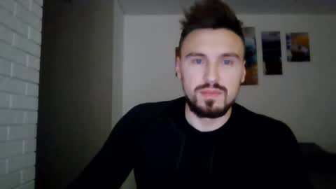 Snapshot of razvan27h chatting on January 2025 07:28:02 PM Razvan27h online show from January 2025 07:28:02 PM