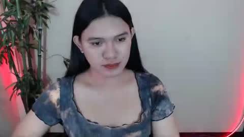 Snapshot of ready2care4youbabe chatting on April 2026 12:36:02 PM Beth online show from April 2026 12:36:02 PM