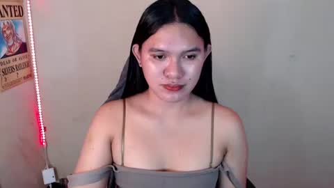 Snapshot of ready2care4youbabe chatting on May 2026 12:49:01 AM Beth online show from May 2026 12:49:01 AM