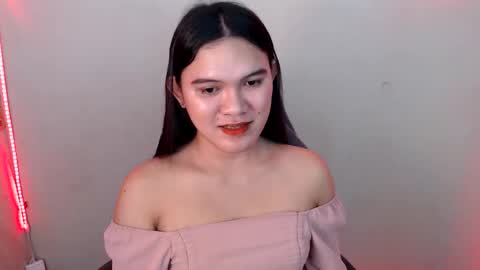Snapshot of ready2care4youbabe chatting on May 2026 06:13:02 PM Beth online show from May 2026 06:13:02 PM