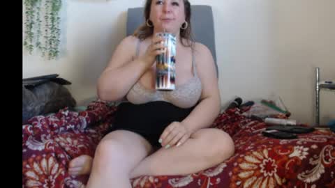 Snapshot of real_36_dd chatting on April 2026 03:24:01 PM Fannie online show from April 2026 03:24:01 PM