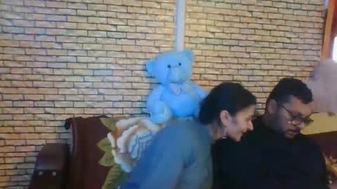 real_coupl3 online show from November 2025 10:52:02 AM