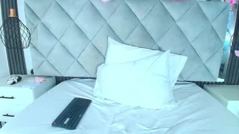 Snapshot of real_doncella_pussy chatting on June 2026 01:36:01 PM DONCELLA online show from June 2026 01:36:01 PM