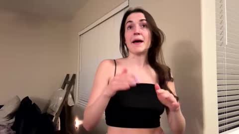 Snapshot of realbeccablair chatting on June 2026 05:09:02 AM realbeccablair online show from June 2026 05:09:02 AM