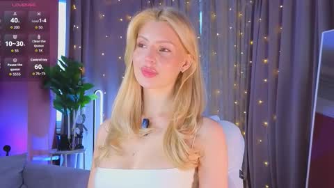 Snapshot of realcrystal chatting on February 2026 05:13:02 AM Grace online show from February 2026 05:13:02 AM