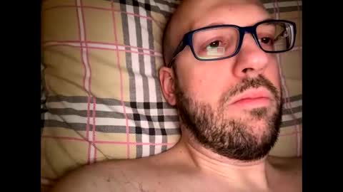 HugeSecret online show from January 2025 12:52:01 PM