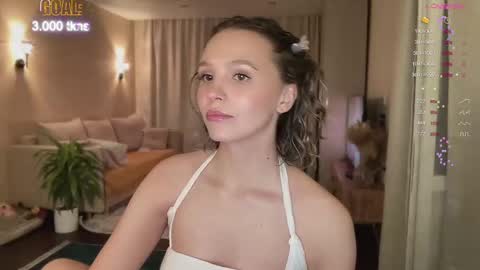 Snapshot of realsupermichael chatting on December 2024 04:42:01 PM AliceEve online show from December 2024 04:42:01 PM