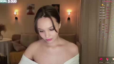 AliceEve online show from January 2025 03:57:02 PM