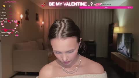 AliceEve online show from February 2025 11:12:01 PM