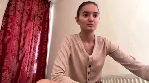 Snapshot of reathakiss chatting on July 2026 07:36:01 AM Risa online show from July 2026 07:36:01 AM