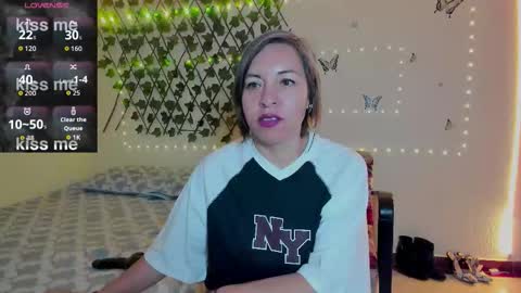 Rebbeca online show from September 2025 10:37:01 AM