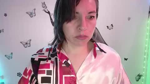 Rebbeca online show from March 2026 01:04:02 PM