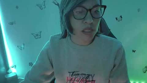 Rebbeca online show from March 2026 10:26:01 AM