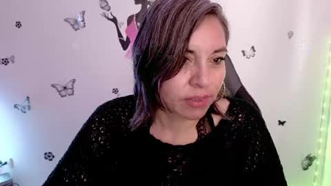 Snapshot of rebbeca09 chatting on May 2026 02:13:01 PM Rebbeca online show from May 2026 02:13:01 PM