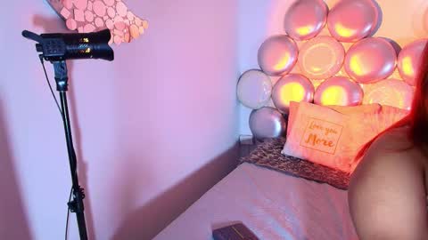 rebeca  online show from October 2025 07:56:01 PM