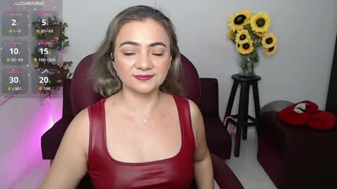 Snapshot of rebeca_milf chatting on April 2026 12:36:02 PM REBECA online show from April 2026 12:36:02 PM