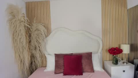 rebeca_taylor_ online show from April 2026 12:13:01 PM