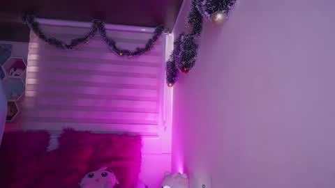 Rebeca  online show from December 2025 01:16:01 PM