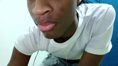 Snapshot of rebecca23278 chatting on June 2026 02:54:02 AM Tu mami Rebecca online show from June 2026 02:54:02 AM