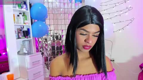 Snapshot of rebecca_adad18 chatting on December 2024 03:22:01 PM rebecca online show from December 2024 03:22:01 PM