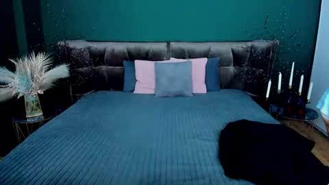 Snapshot of rebecca_diamonds chatting on February 2026 07:35:01 AM rebecca_diamonds online show from February 2026 07:35:01 AM