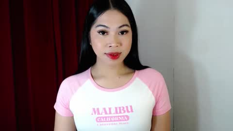 its me asian rebecca online show from February 2026 01:51:02 PM