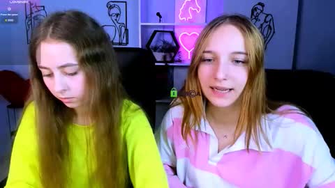 rebecca_smile_ online show from October 2025 05:37:01 AM