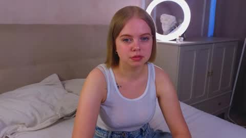 Snapshot of rebeccacruze chatting on June 2026 07:34:01 AM rebeccacruze online show from June 2026 07:34:01 AM