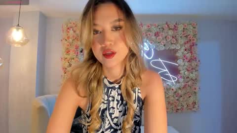 Rebe online show from October 2025 06:41:02 PM