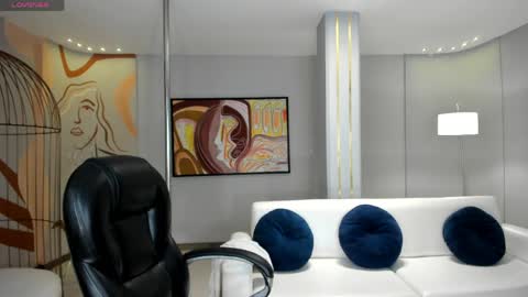 Snapshot of rebeccahudson_ chatting on May 2026 08:04:02 PM Rebe online show from May 2026 08:04:02 PM