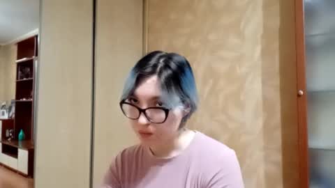 Snapshot of rebeckaaspinwall chatting on February 2026 02:13:01 PM Zoe online show from February 2026 02:13:01 PM