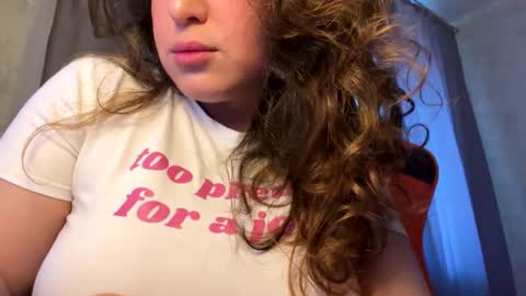 Snapshot of rebekkalucky chatting on September 2025 02:44:02 PM rebekkalucky online show from September 2025 02:44:02 PM